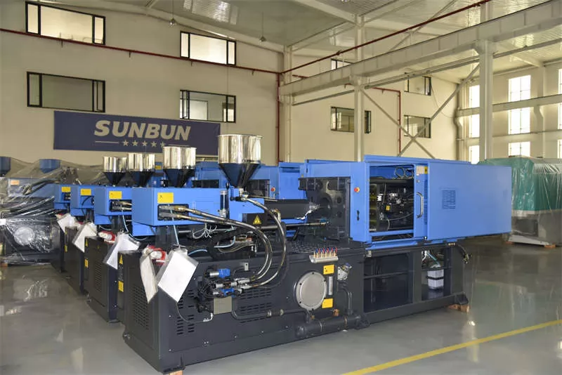 servo injection molding machine